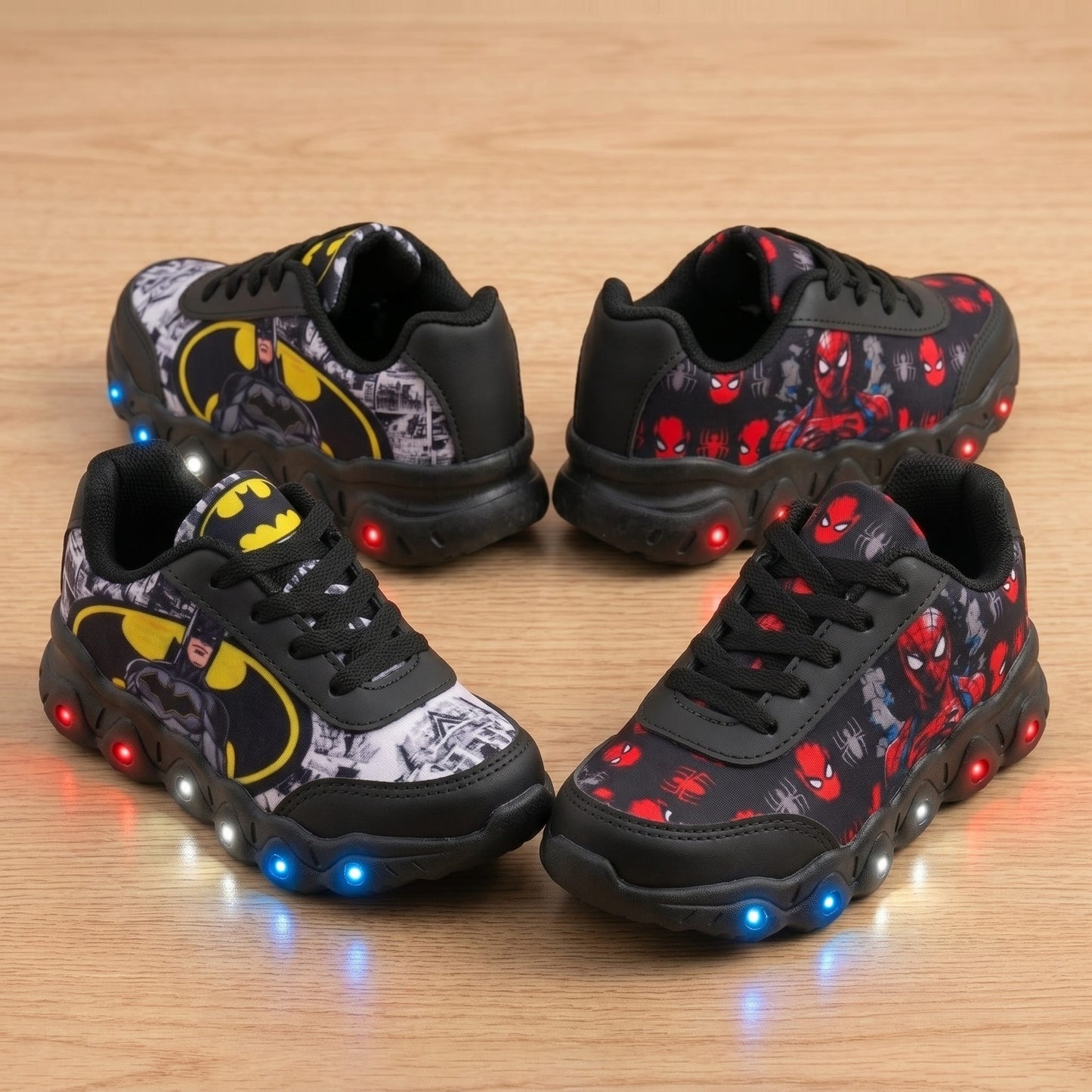 Kit 2 tênis LED: Homem-Aranha e Batman